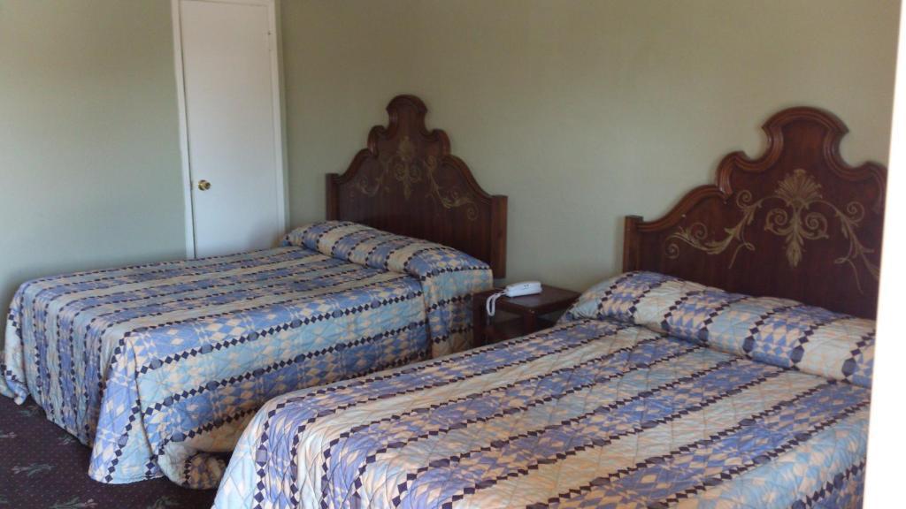 Santa Ana Travel Inn Cameră foto